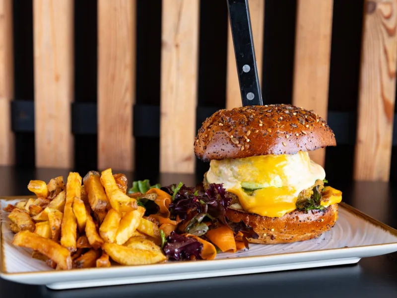 Burger du 20 Six et frites maison