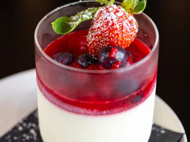 Panna cotta aux fruits rouges